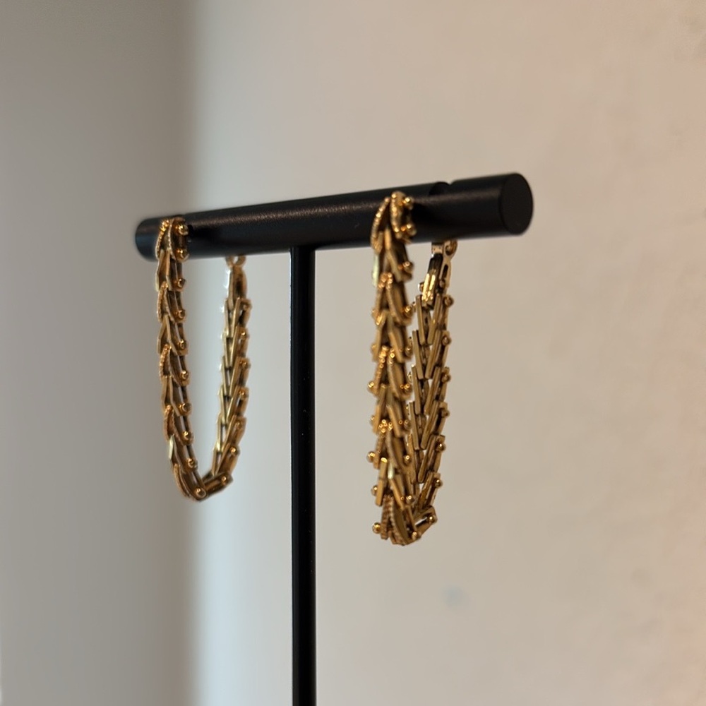 Link style / chain like dangle earrings
